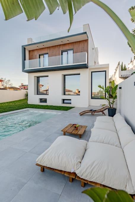 Villa Con Piscina Privada Gelves Exterior photo