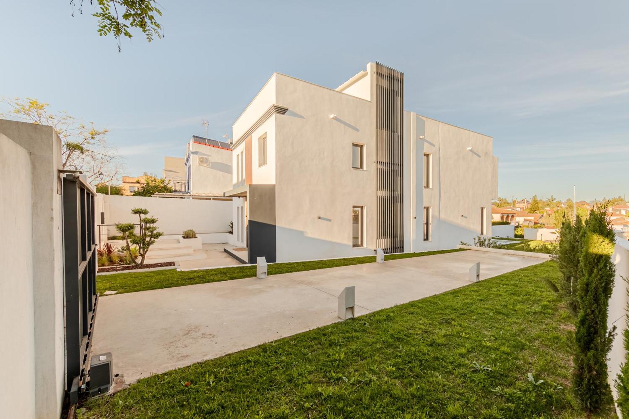 Villa Con Piscina Privada Gelves Exterior photo